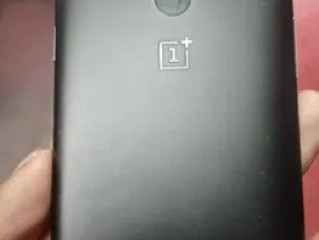 OnePlus 5T