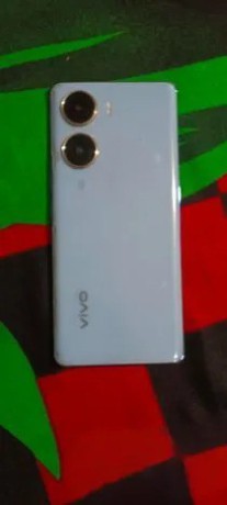 vivo-v29e-big-1