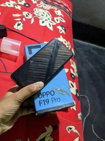 oppo-f19-pro-big-0