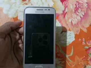 Samsung Galaxy J2