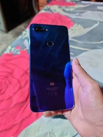 xiaomi-mi-8-lite-464-big-1