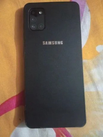 samsung-galaxy-a31-big-0