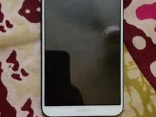 Huawei Nova 2i